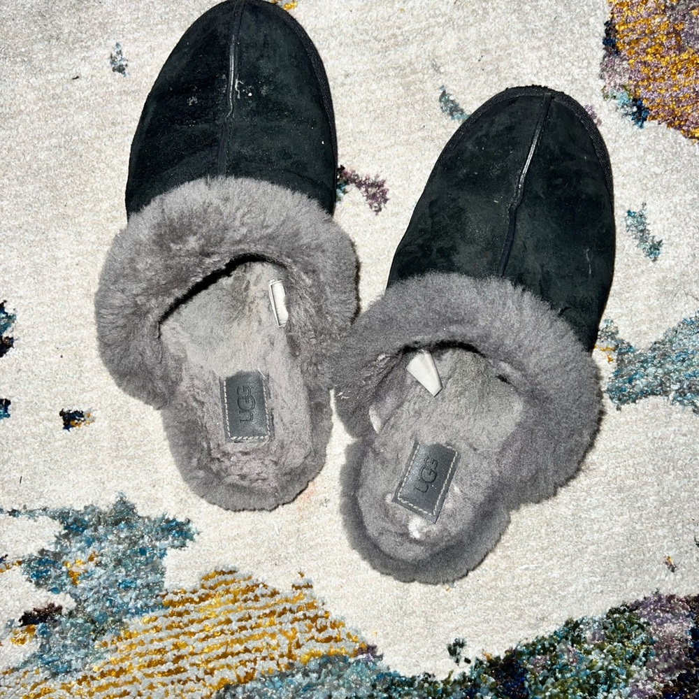 Worn UGG Slippers Size 10 Black